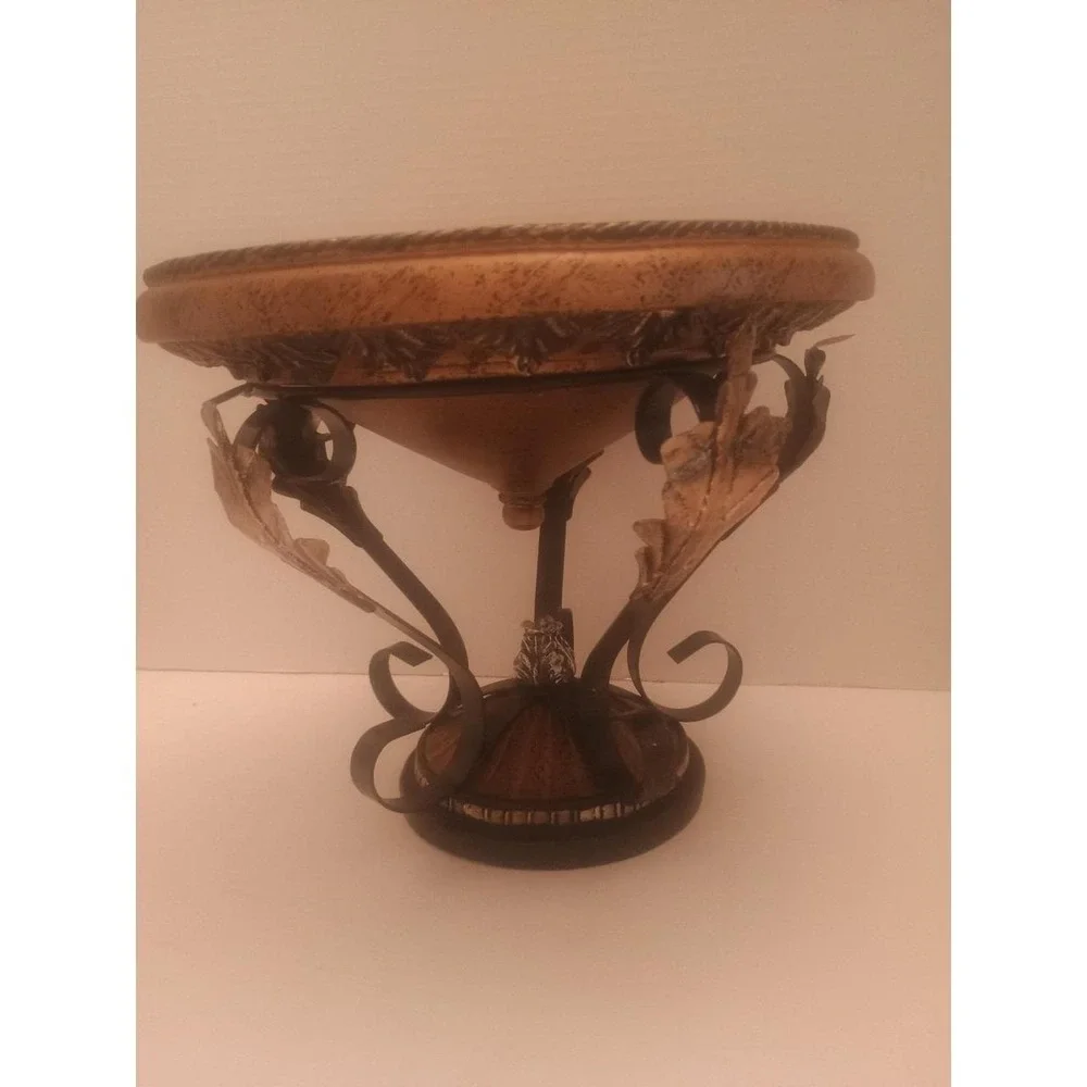 Vintage Decorative Centerpiece Bowl- Gold Metal Leaf Pattern